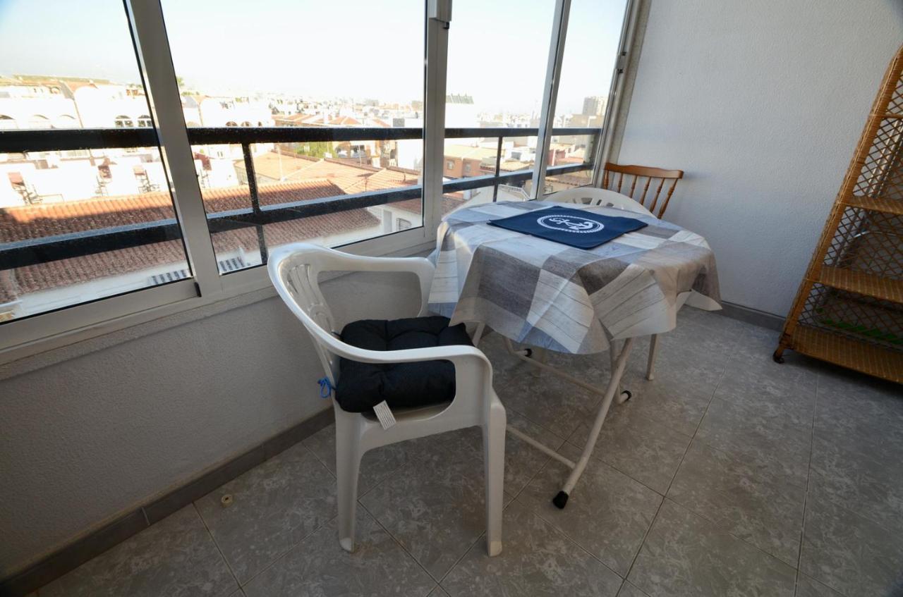 Appartamento 01 Calm Down And Relax Torrevieja Esterno foto
